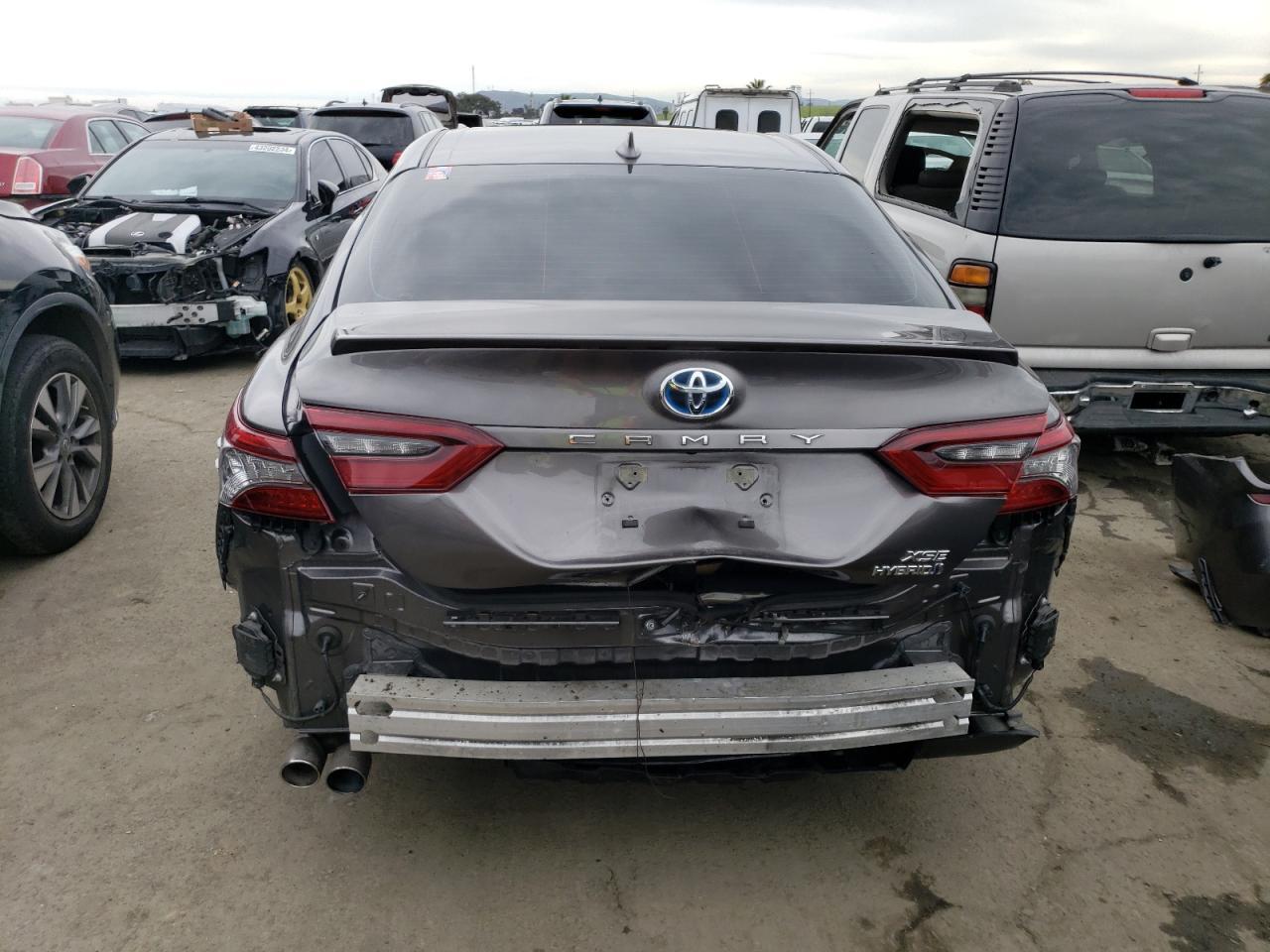 2022 TOYOTA CAMRY XSE - Image 6