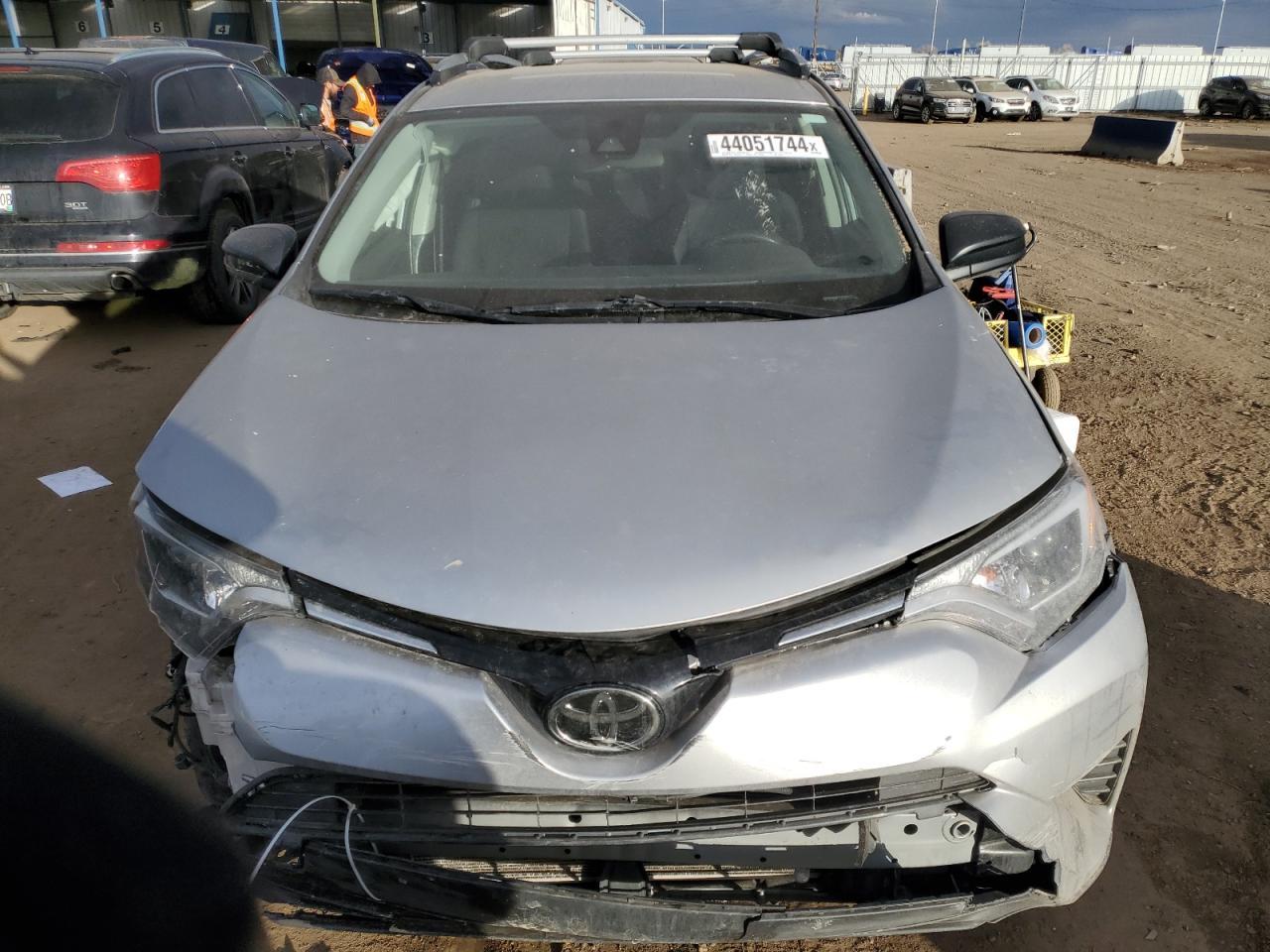 2018 TOYOTA RAV4 LE - Image 5