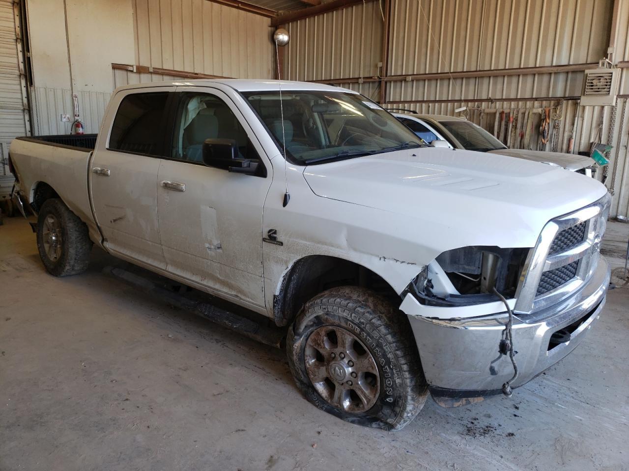 2017 RAM 2500 SLT - Image 4