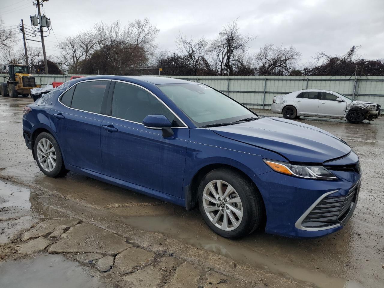 2023 TOYOTA CAMRY LE - Image 4