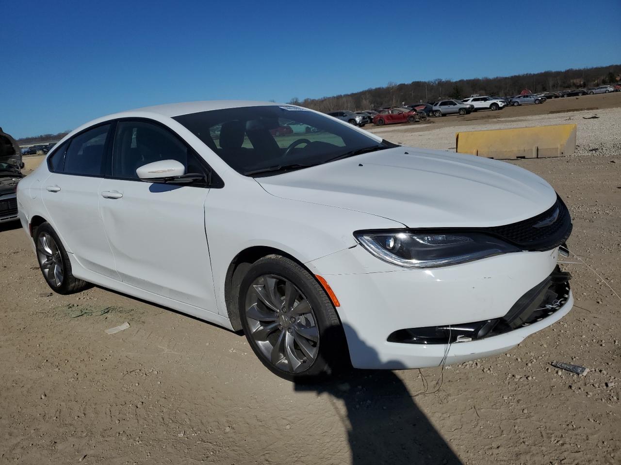 2015 CHRYSLER 200 S - Фото 4