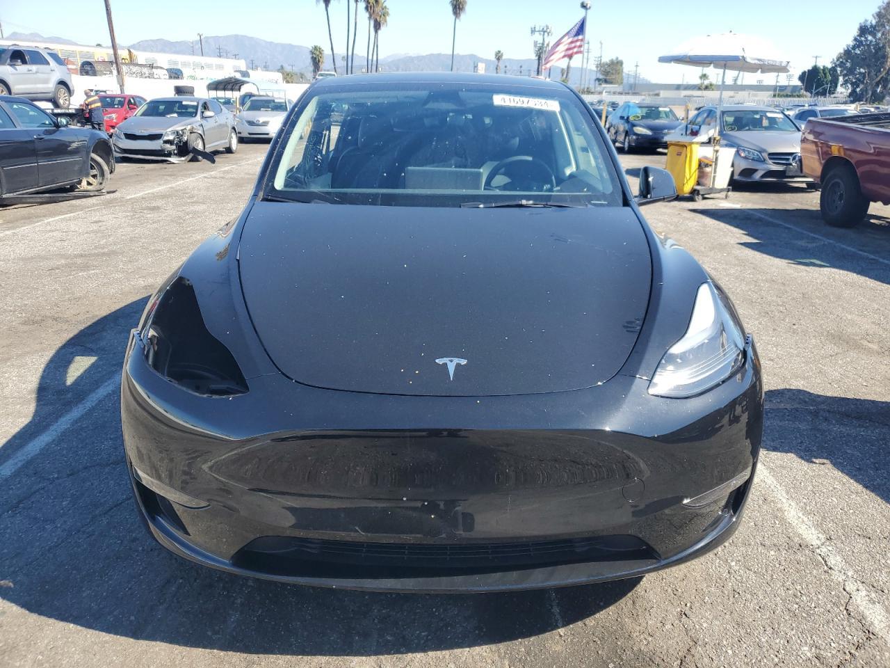 2023 TESLA MODEL Y - Фото 5