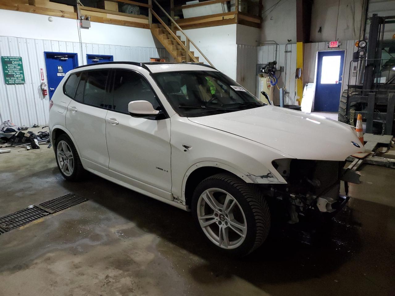 2014 BMW X3 XDRIVE3 - Фото 4