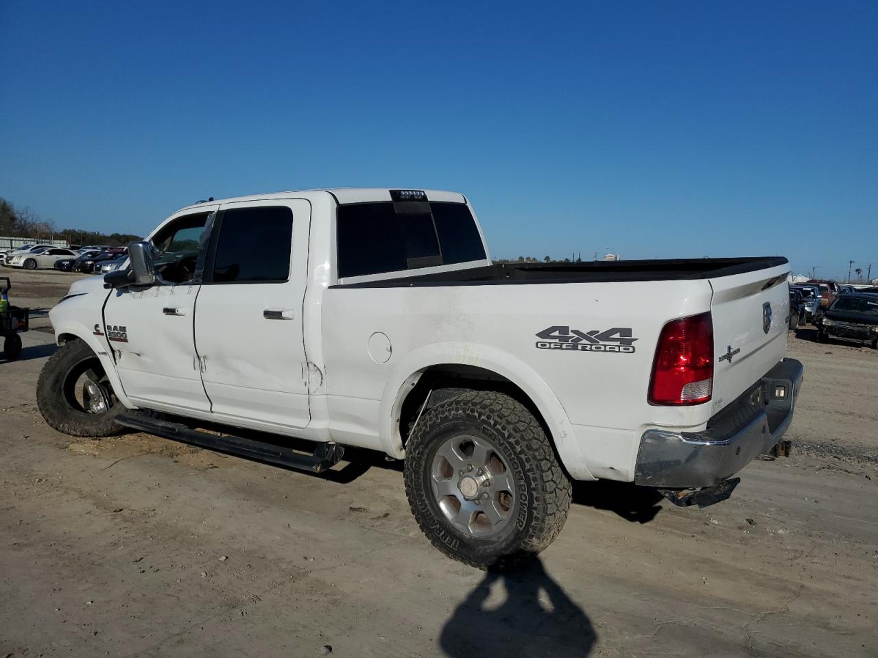 2018 RAM 2500 SLT - Image 2