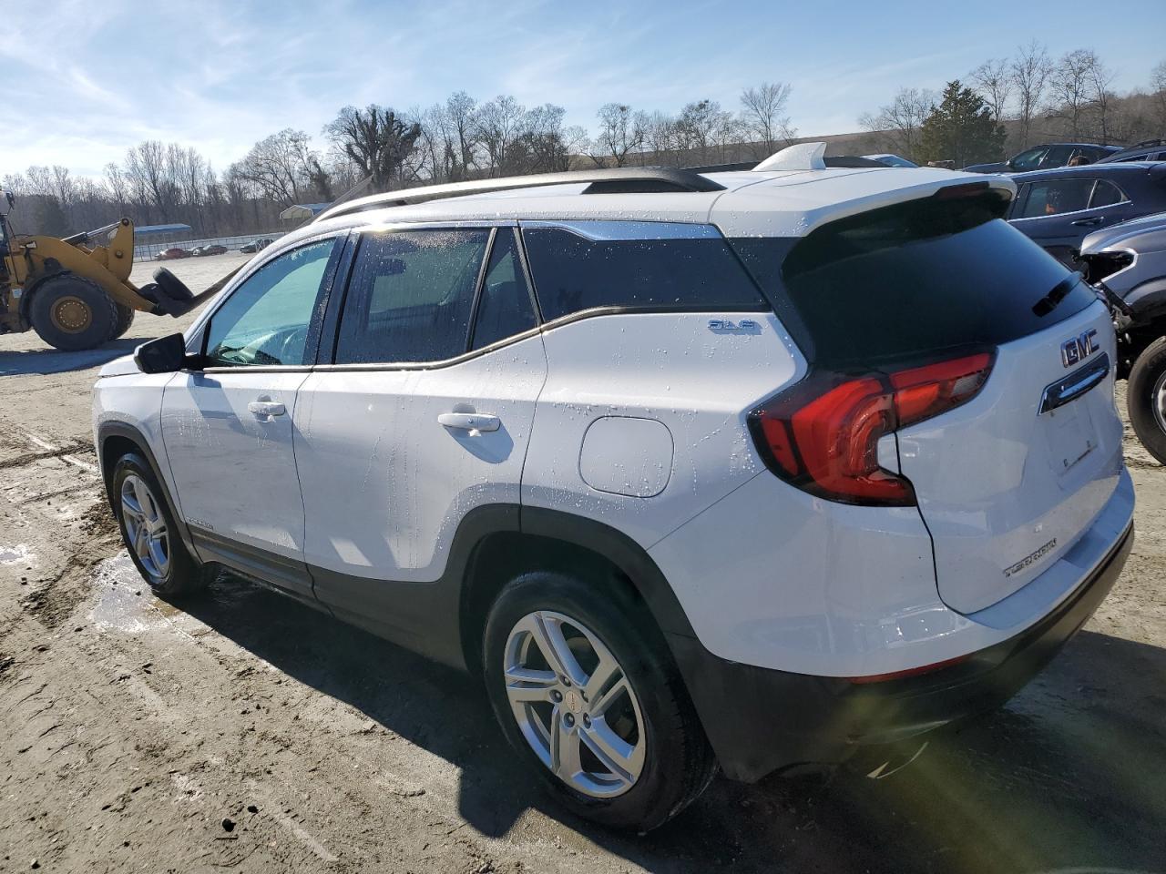 2018 GMC TERRAIN SL - Image 2