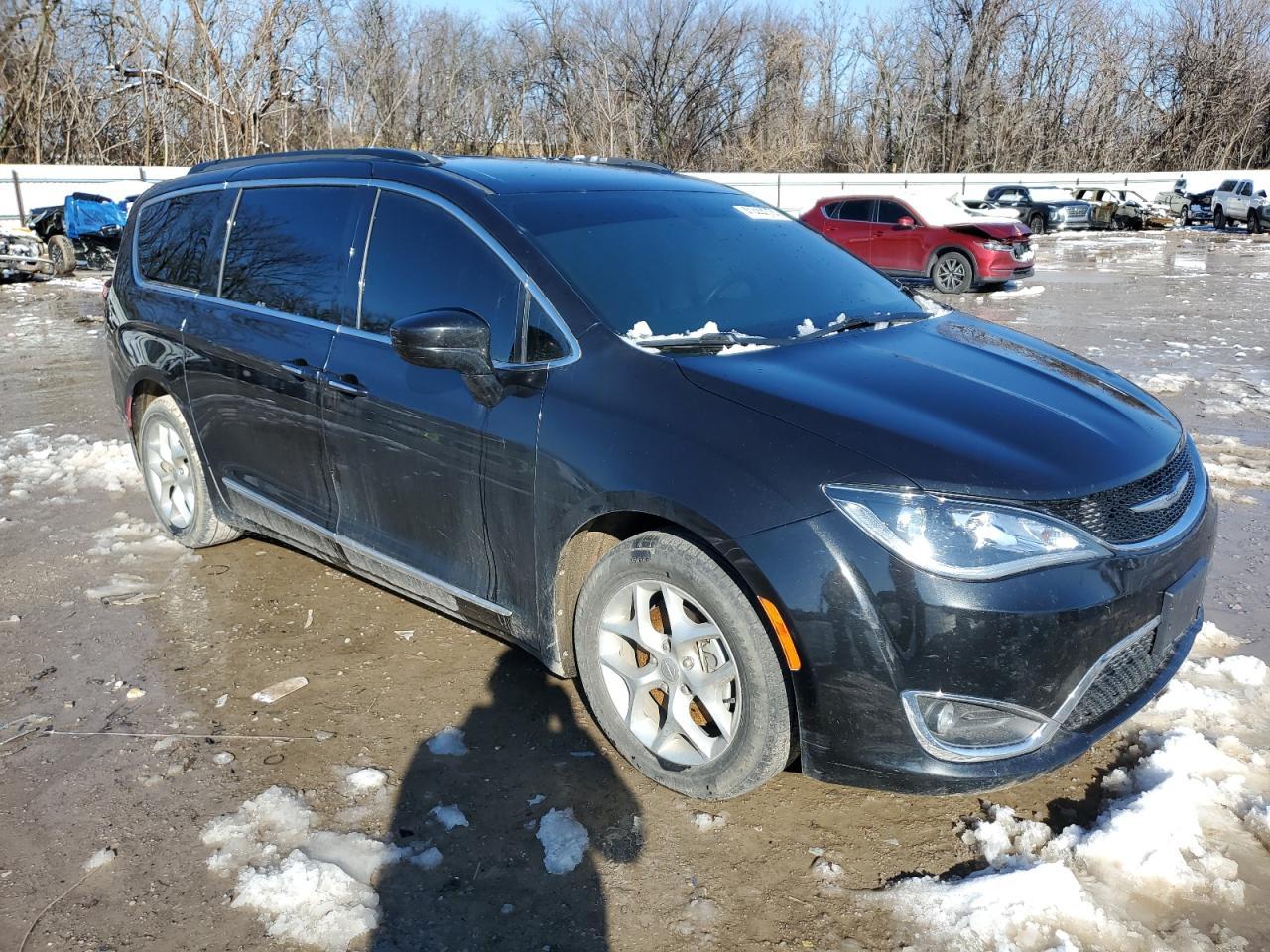 2017 CHRYSLER PACIFICA T - Image 4