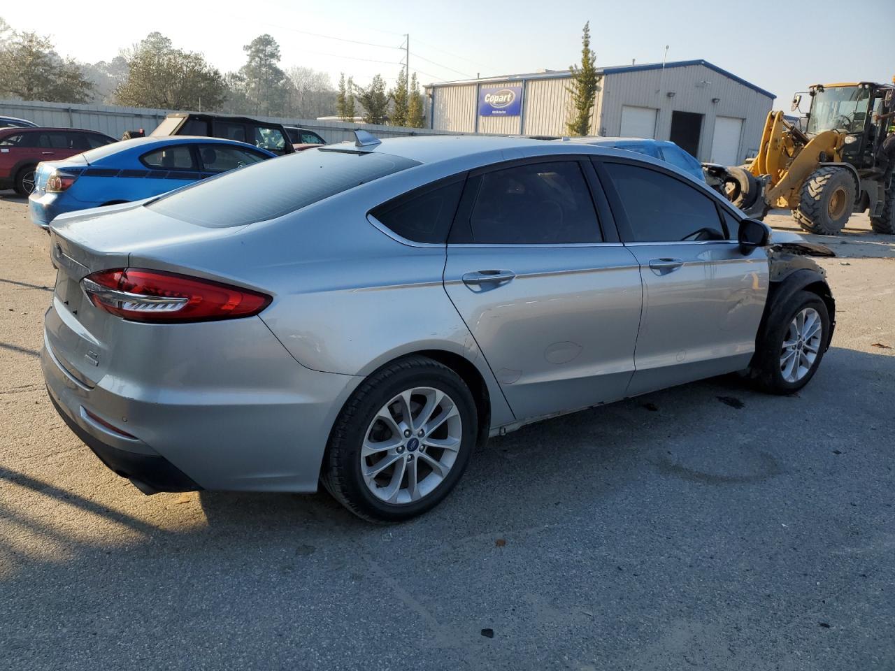 2020 FORD FUSION SE - Image 3