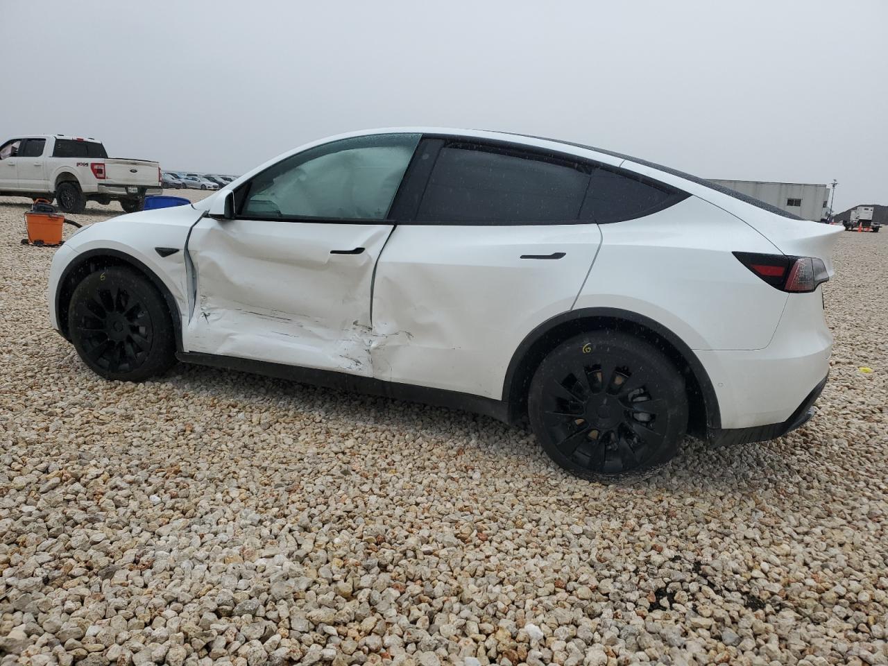 2022 TESLA MODEL Y - Image 2