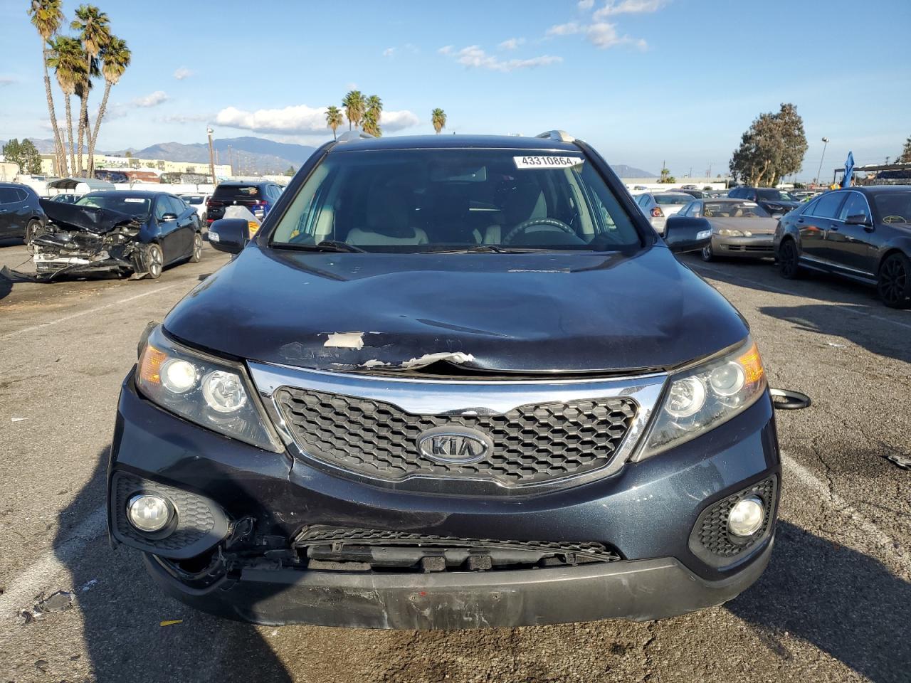 2012 KIA SORENTO BA - Image 5