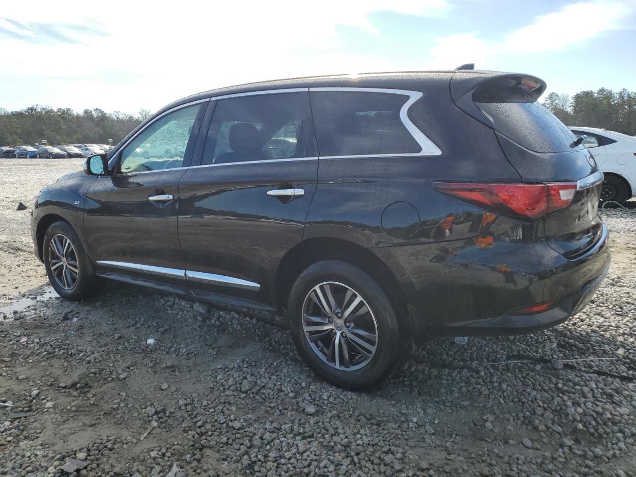 2017 INFINITI QX60 - Image 2