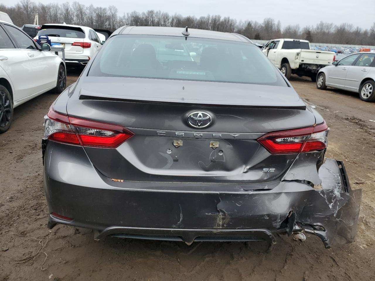 2021 TOYOTA CAMRY SE - Image 6
