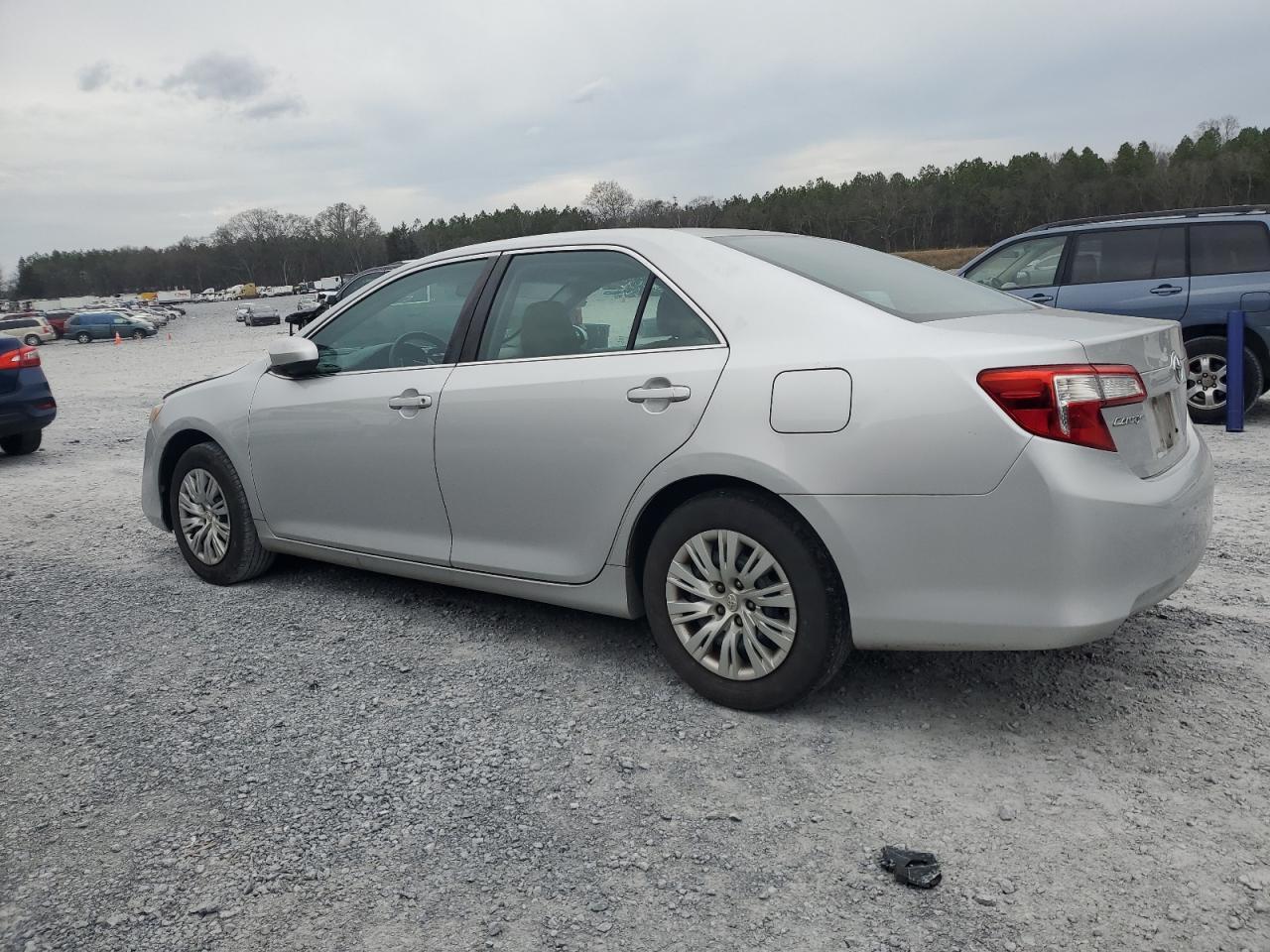 2013 TOYOTA CAMRY L - Image 2