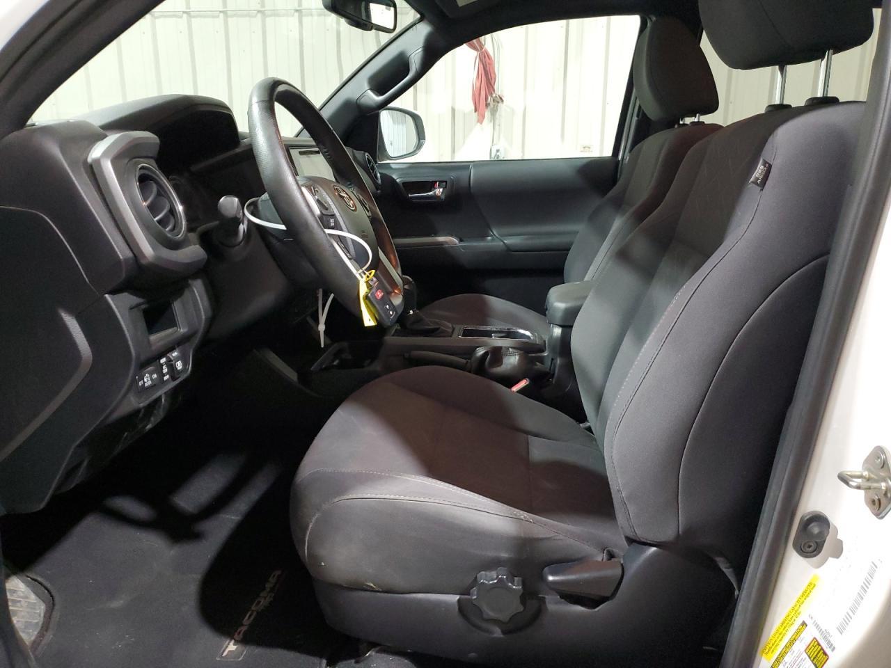 2017 TOYOTA TACOMA DOU - Фото 7