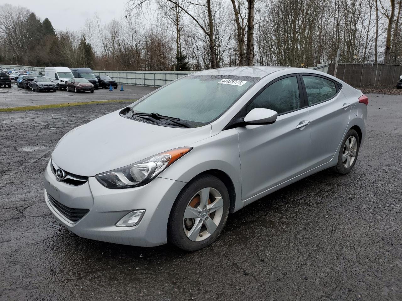 2013 HYUNDAI ELANTRA GL