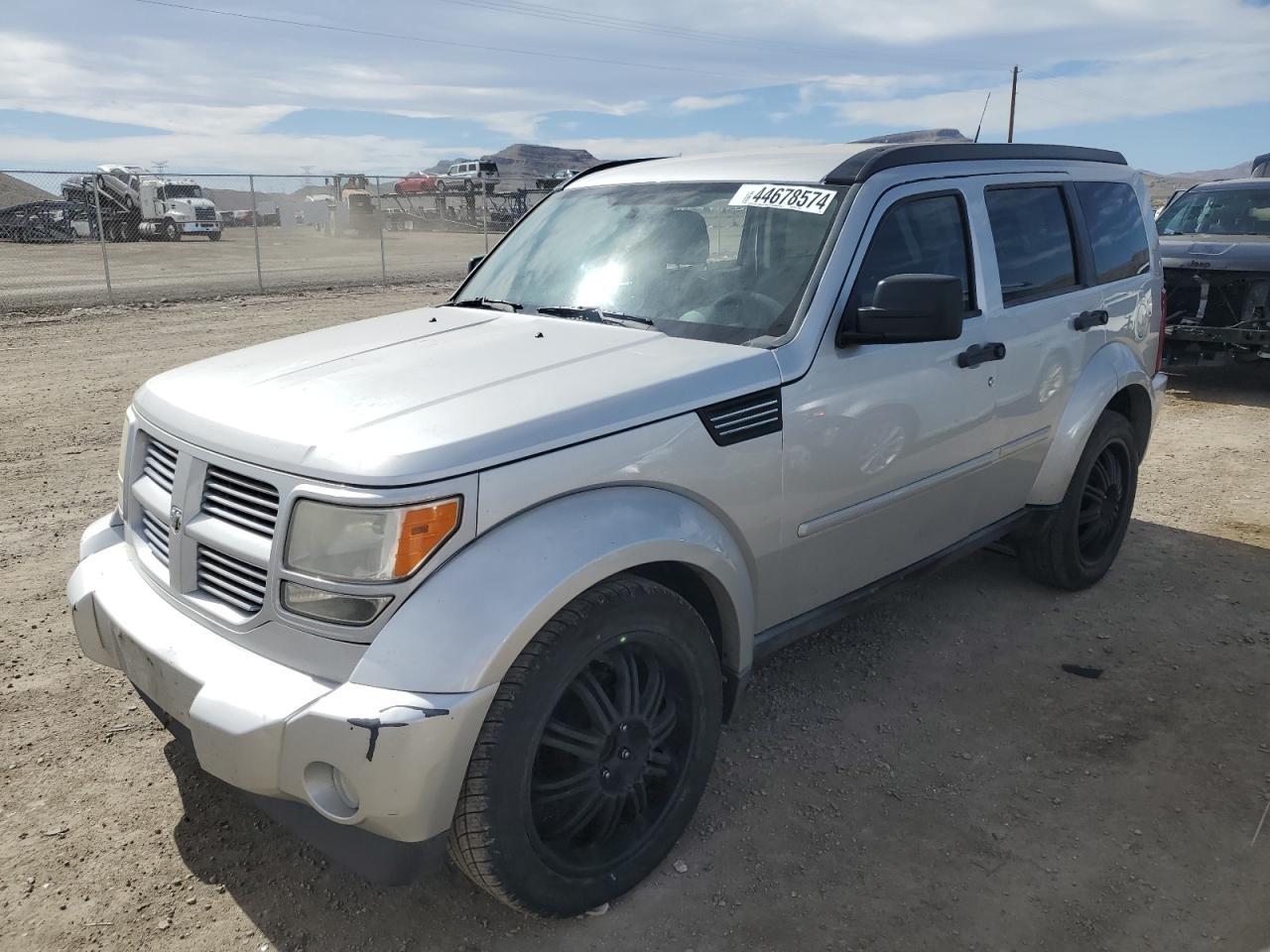 2011 DODGE NITRO HEAT car image