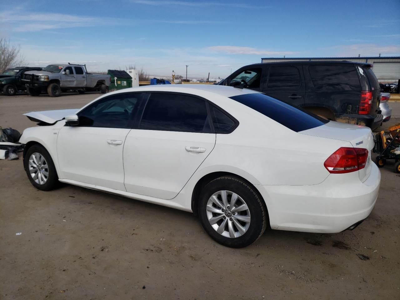 2014 VOLKSWAGEN PASSAT S - Фото 2