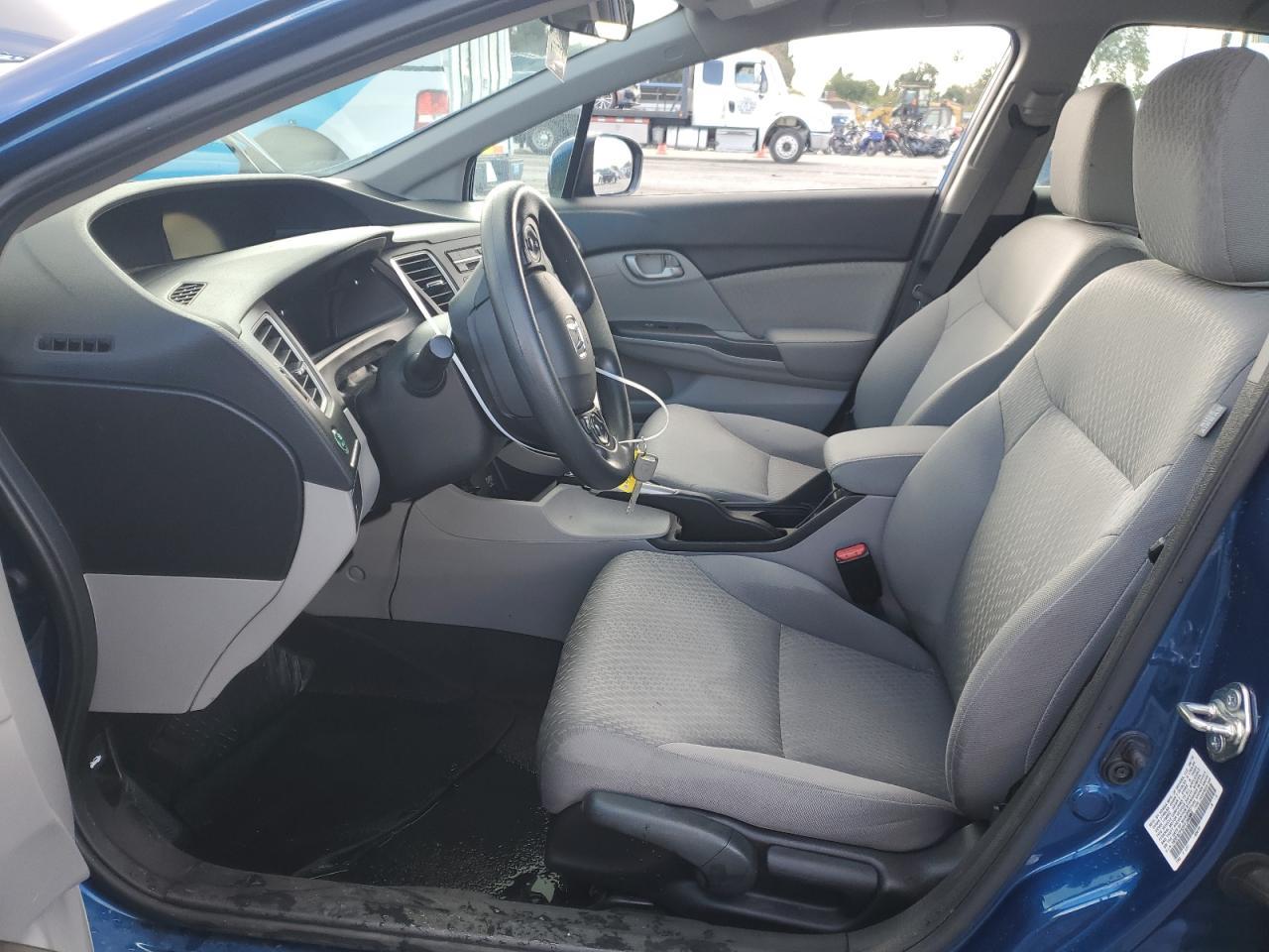 2015 HONDA CIVIC LX - Фото 7