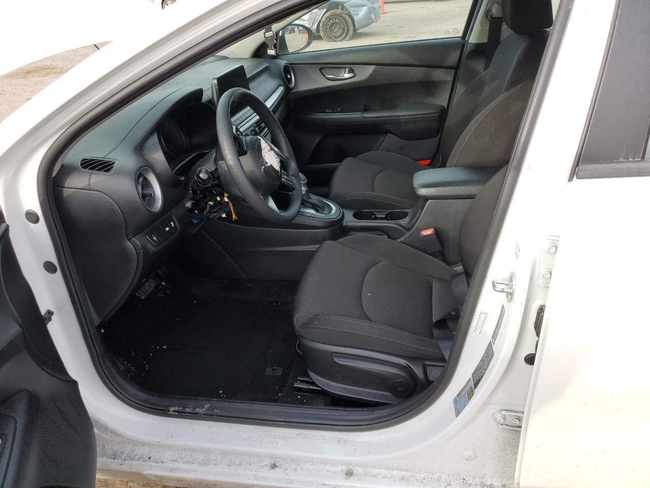 2021 KIA FORTE FE - Image 7