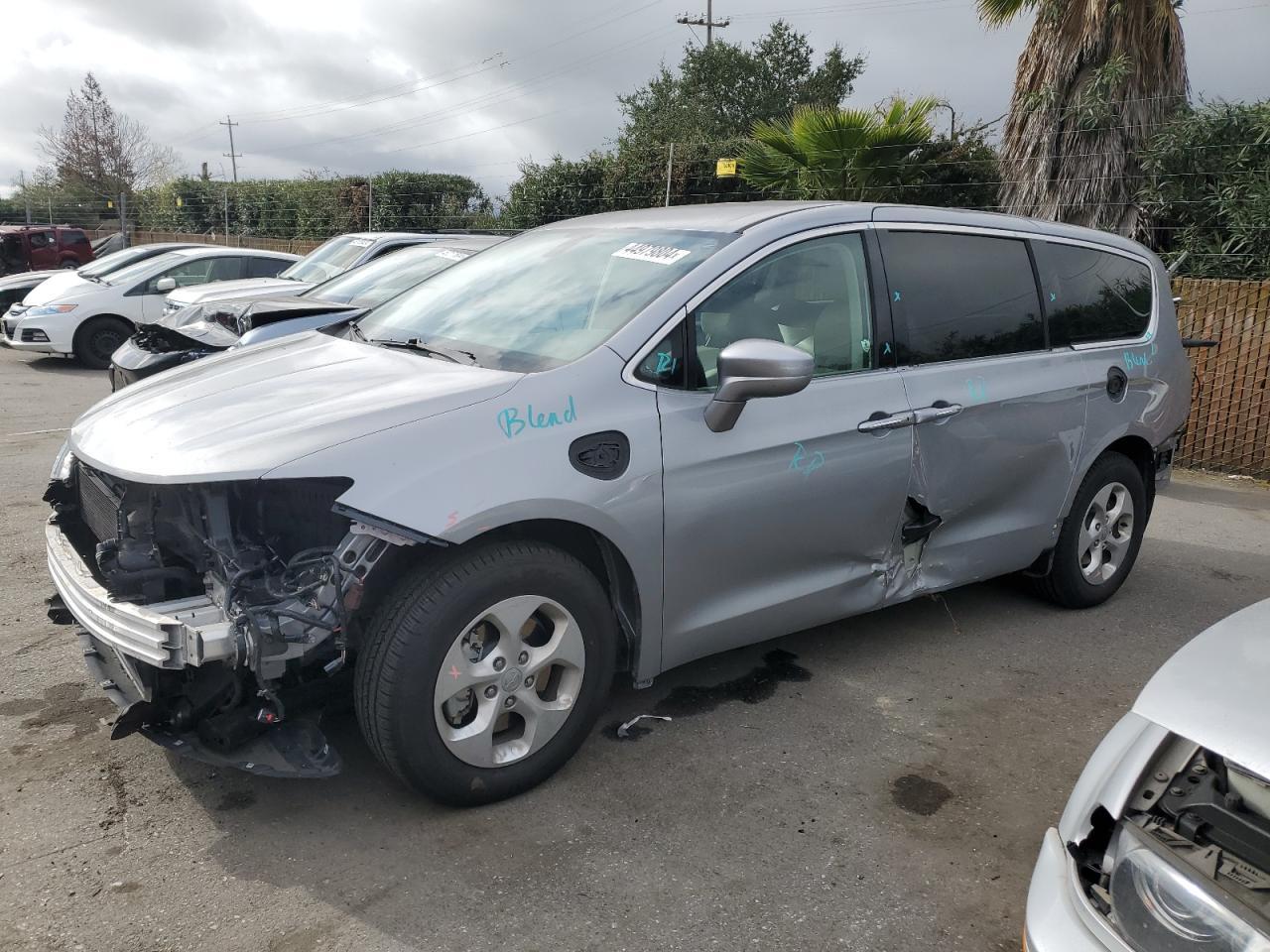 2018 CHRYSLER PACIFICA H car image