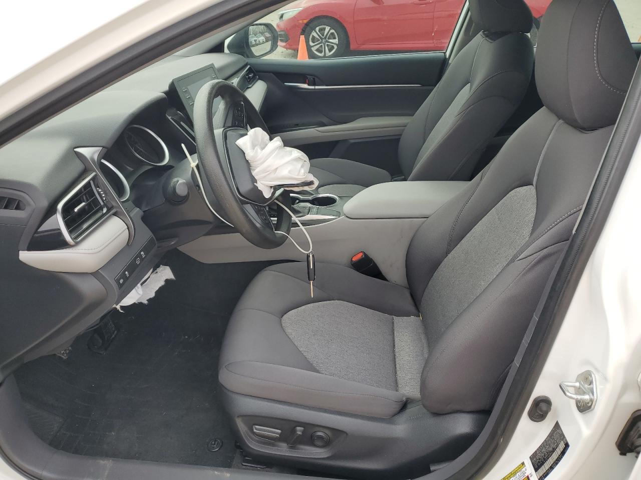 2023 TOYOTA CAMRY LE - Image 7