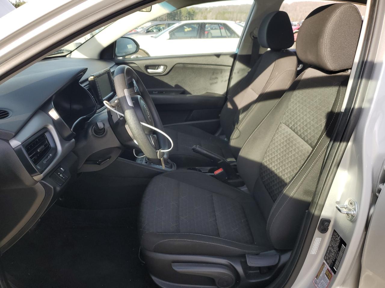 2020 KIA RIO LX - Фото 7