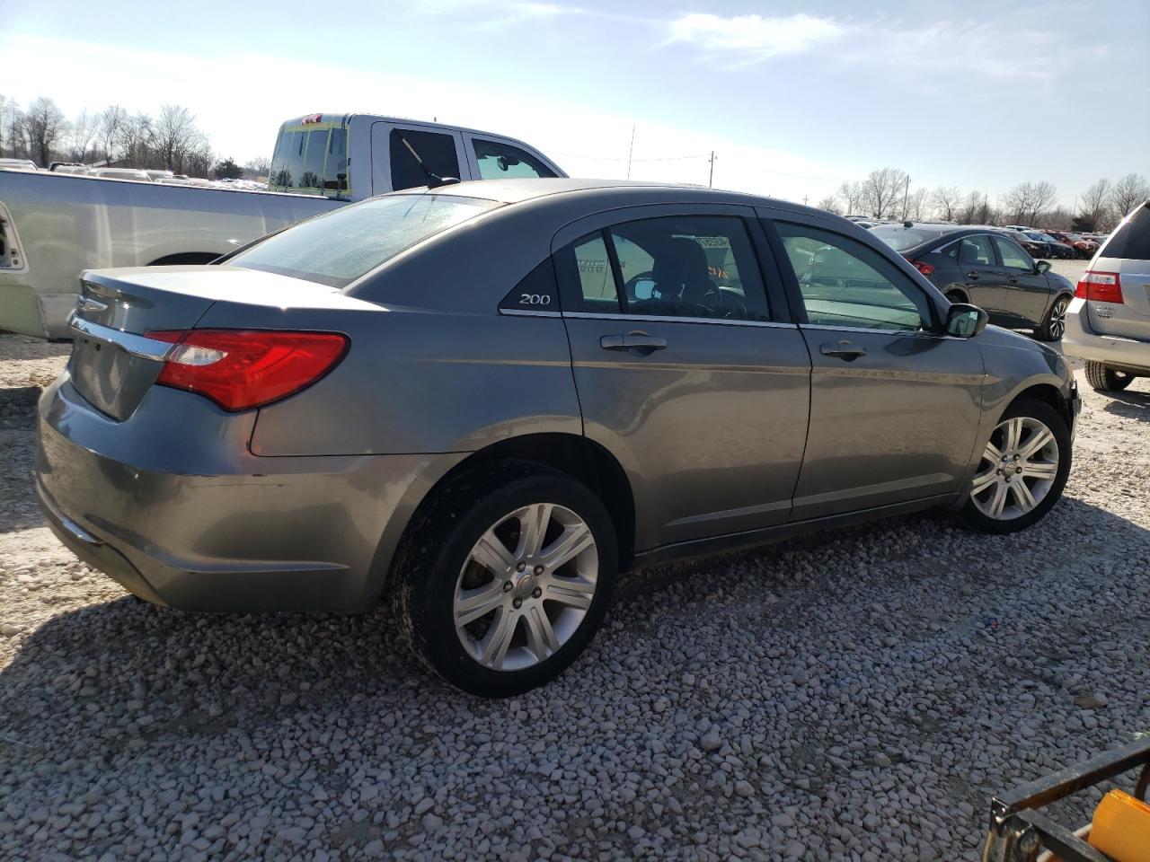 2013 CHRYSLER 200 LX - Image 3