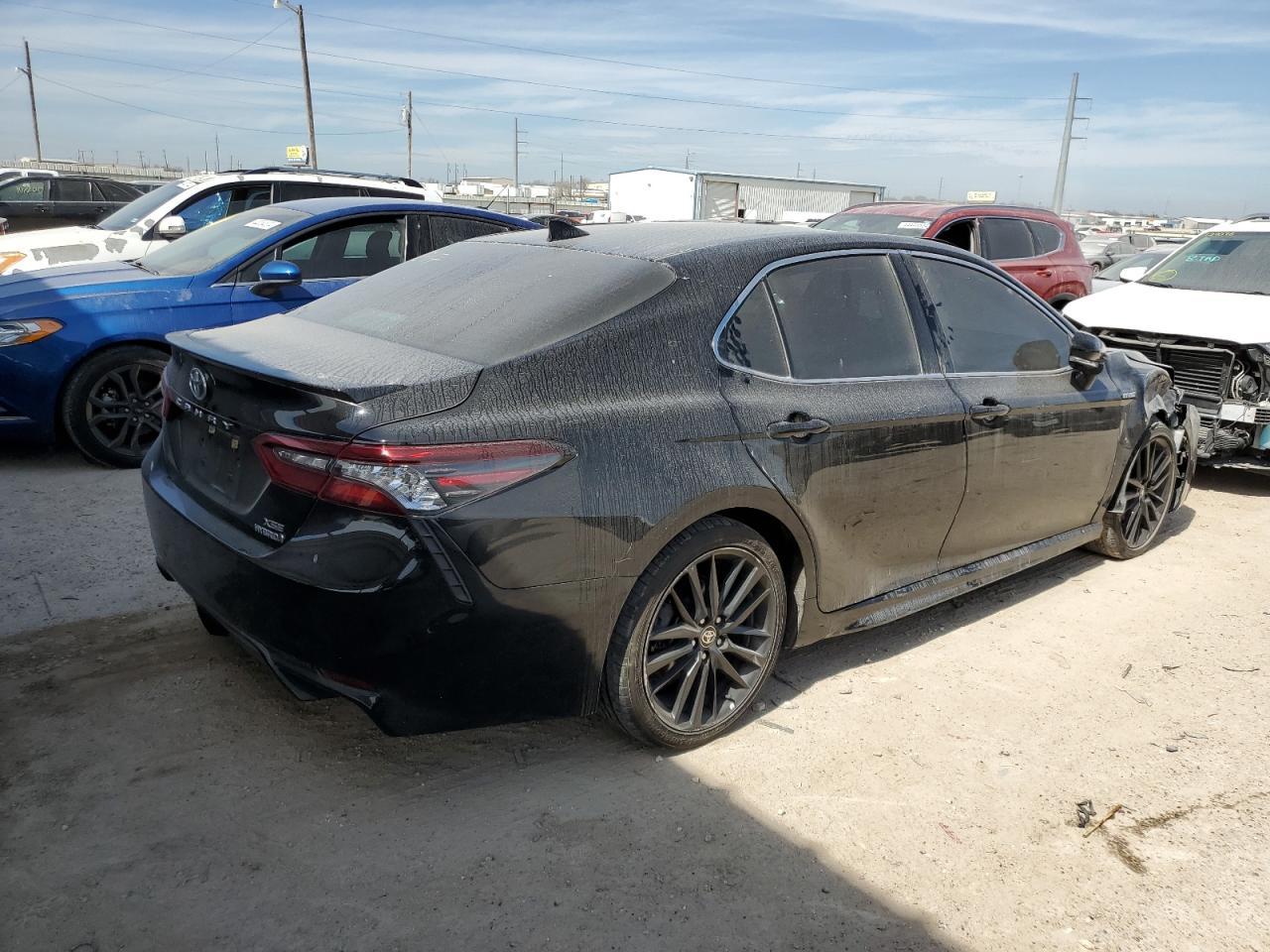 2021 TOYOTA CAMRY XSE - Фото 3