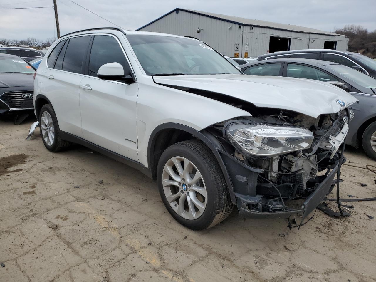 2016 BMW X5 XDRIVE3 - Image 4
