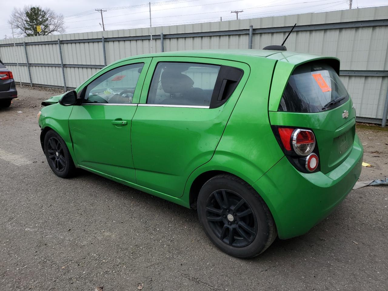2016 CHEVROLET SONIC LT - Фото 2