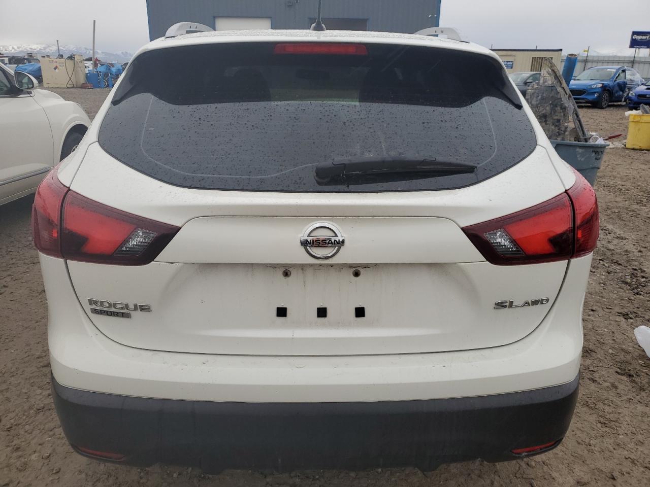 2017 NISSAN ROGUE SPOR - Image 6