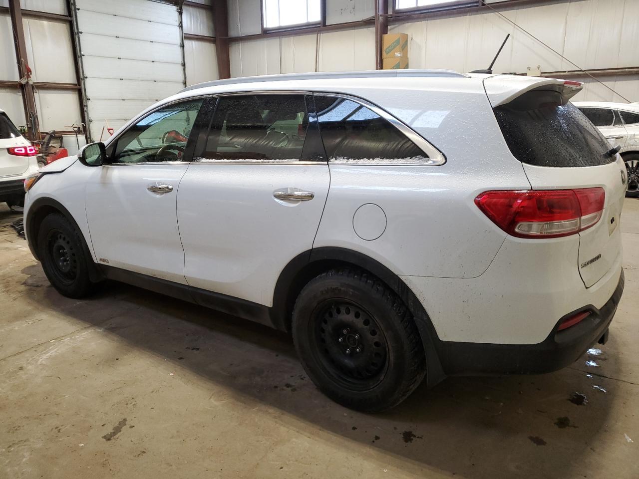 2016 KIA SORENTO LX - Image 2