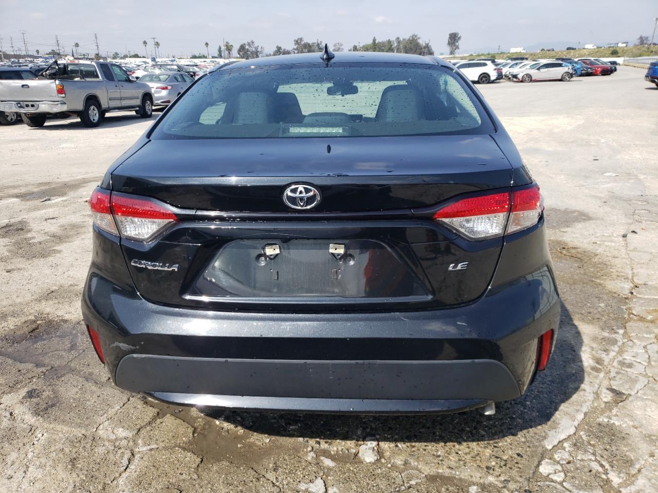 2022 TOYOTA COROLLA LE - Фото 6
