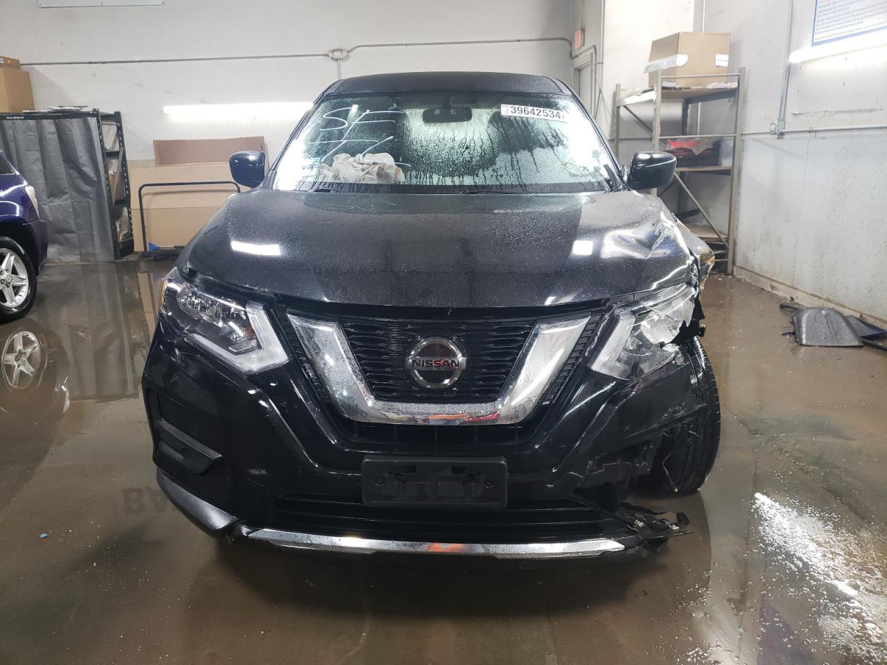 2018 NISSAN ROGUE S - Фото 5