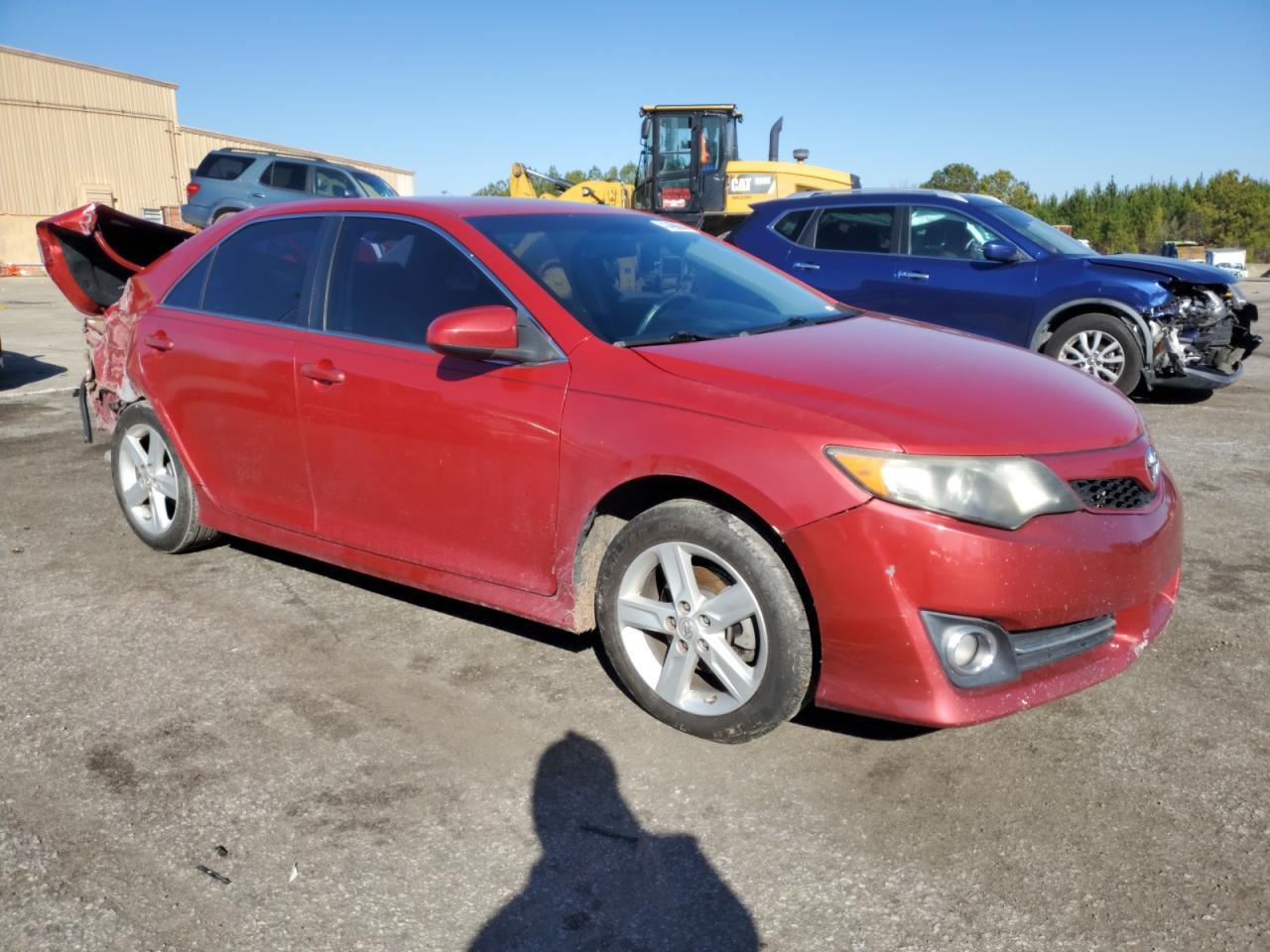 2014 TOYOTA CAMRY L - Фото 4