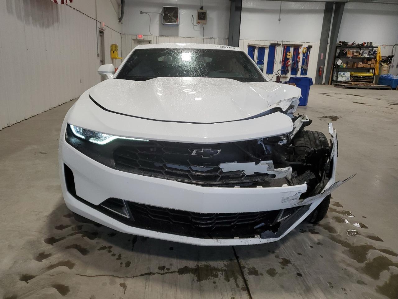 2021 CHEVROLET CAMARO LS - Фото 5