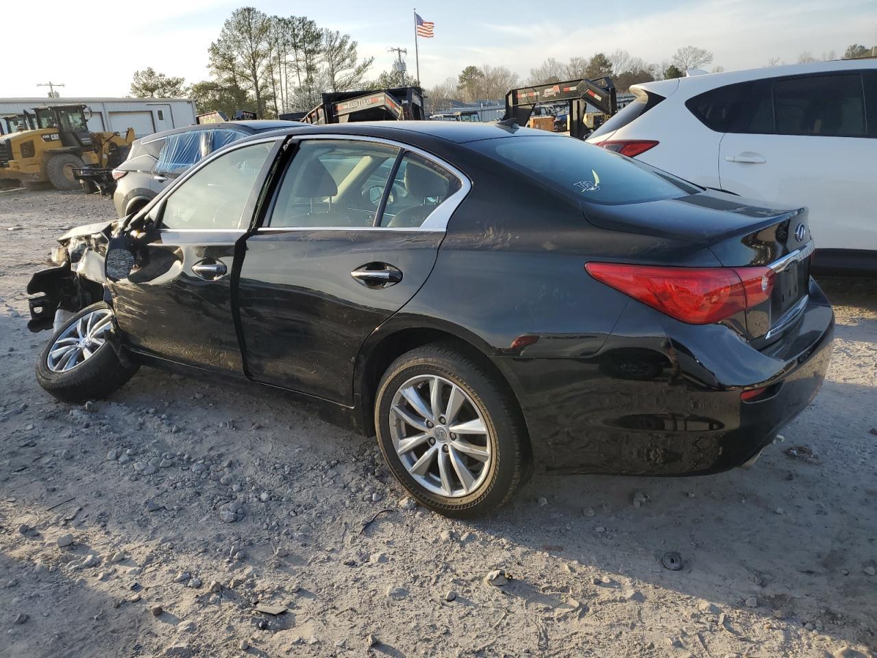 2015 INFINITI Q50 BASE - Фото 2