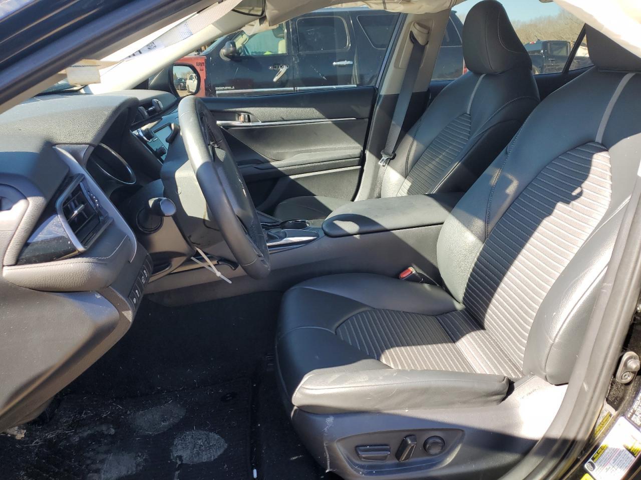 2019 TOYOTA CAMRY L - Image 7