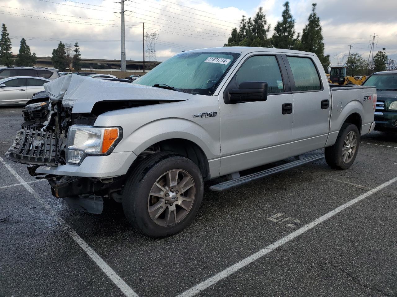 2014 FORD F150 SUPER