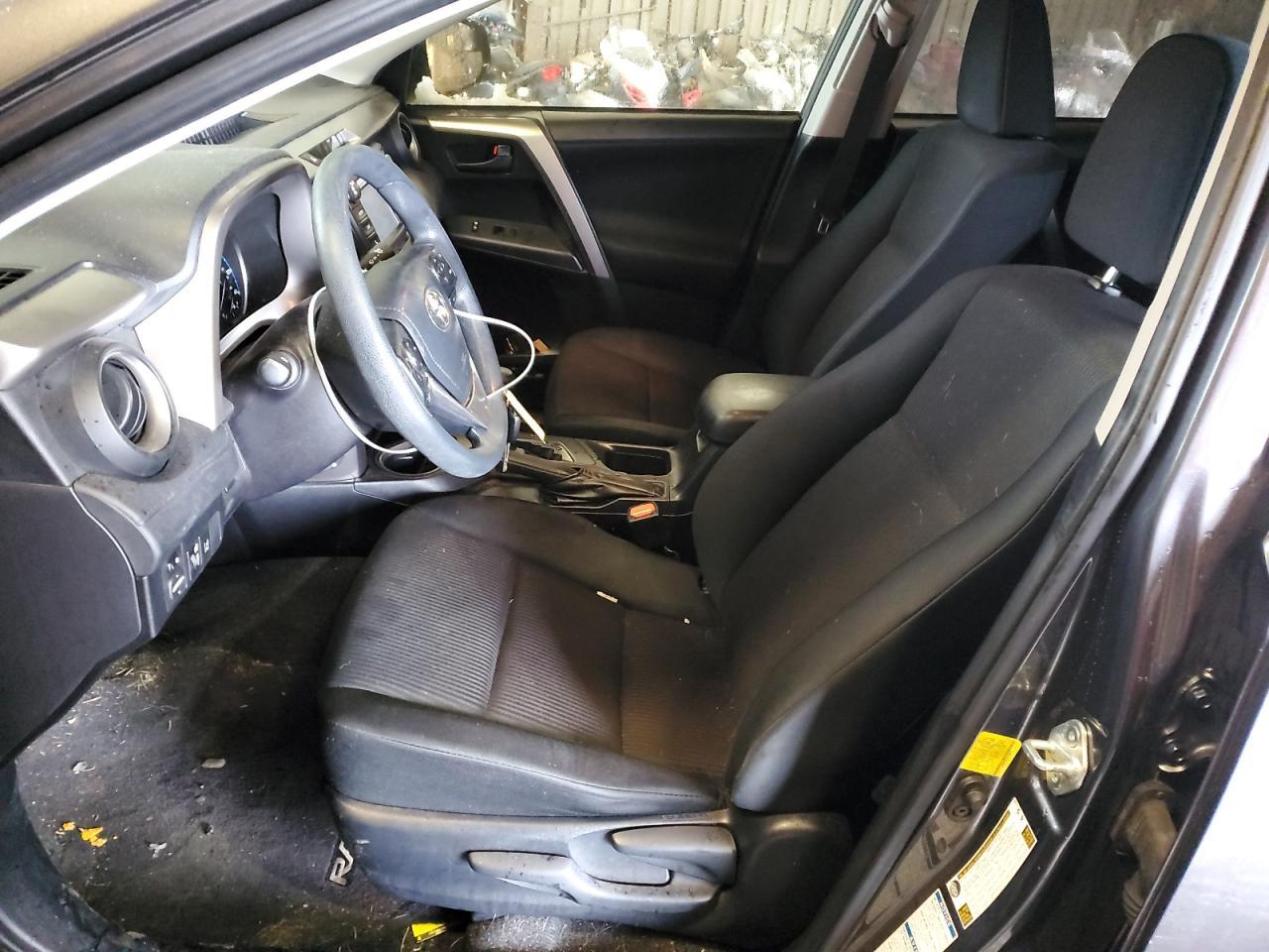2017 TOYOTA RAV4 LE - Image 7