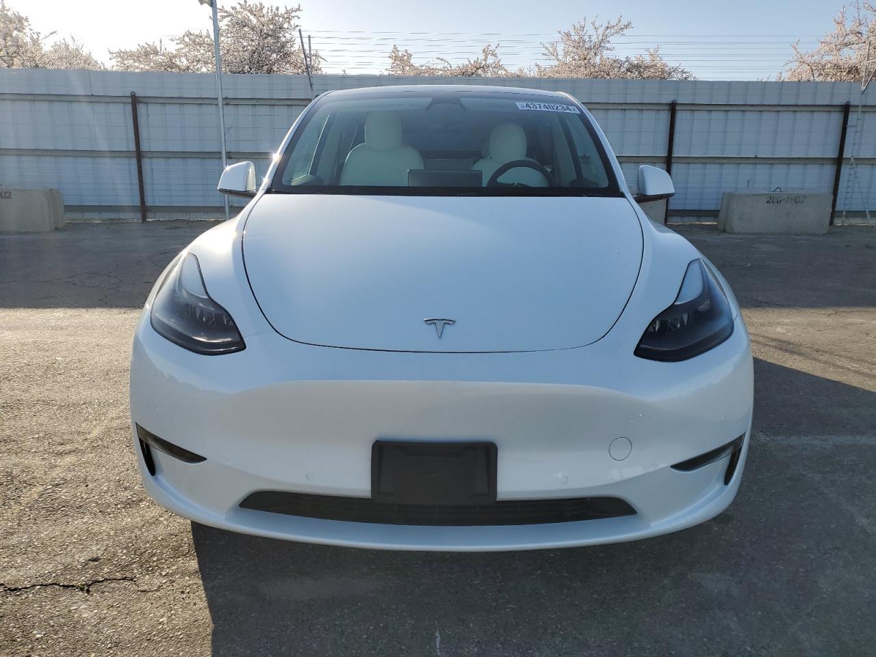 2022 TESLA MODEL Y - Фото 5