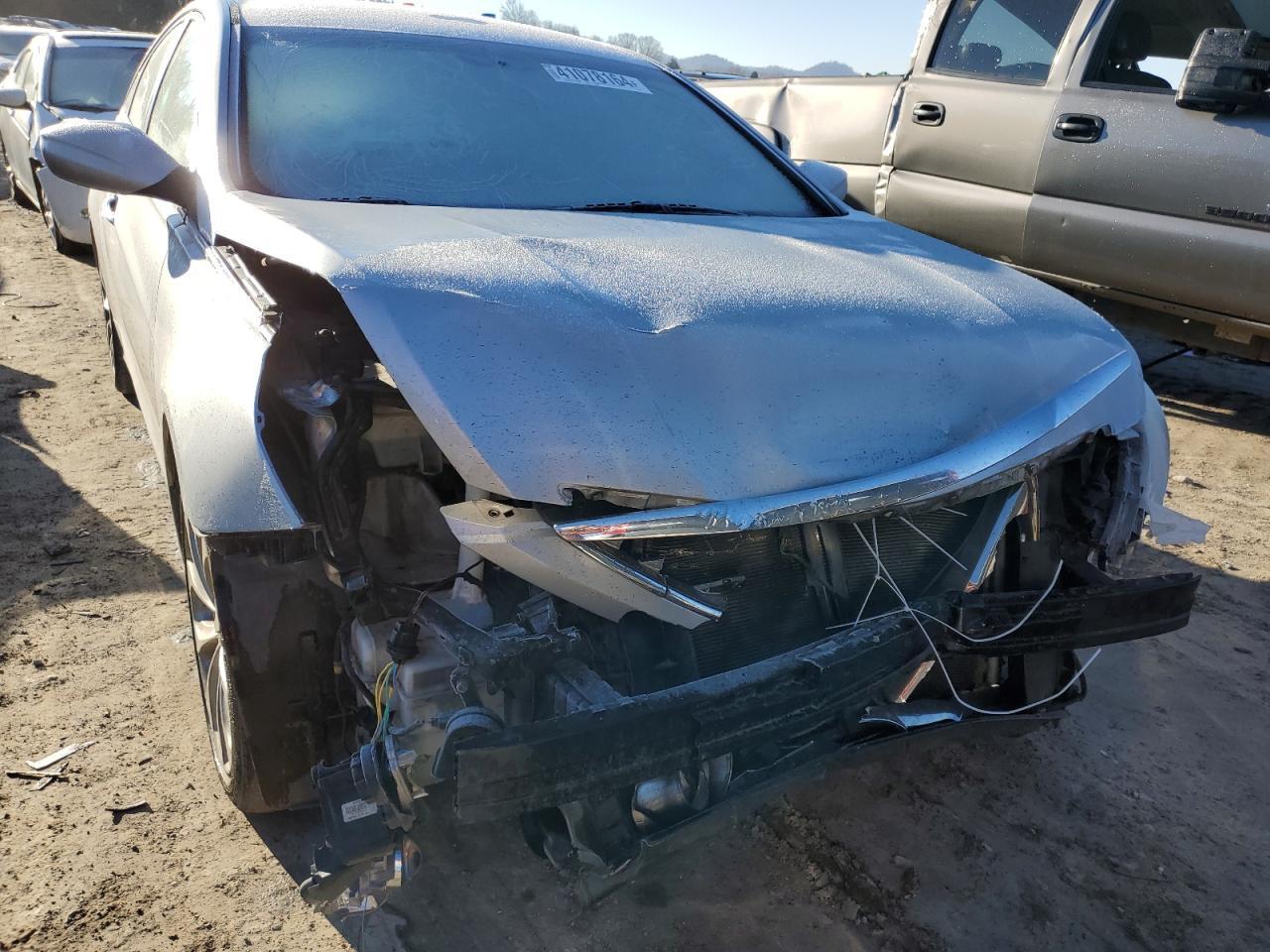 2011 HYUNDAI SONATA SE - Image 5