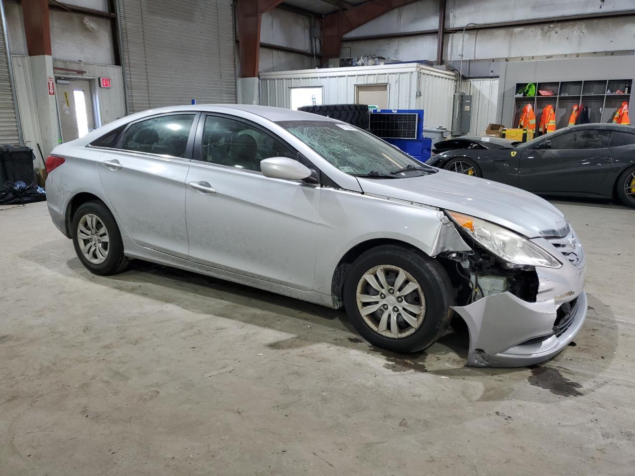 2011 HYUNDAI SONATA GLS - Image 4