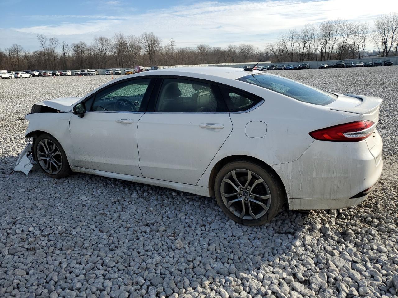 2017 FORD FUSION SE - Фото 2