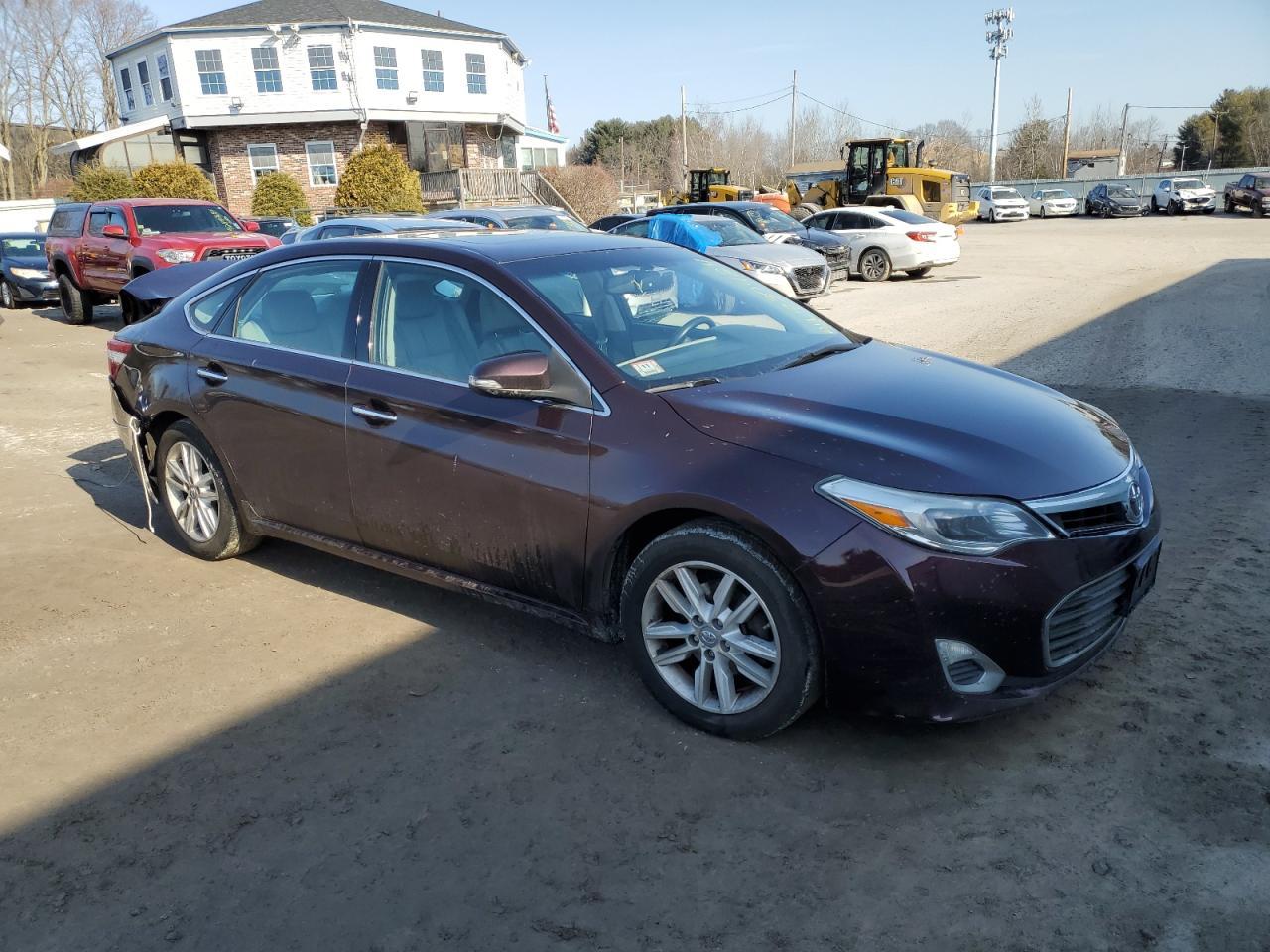 2015 TOYOTA AVALON XLE - Image 4
