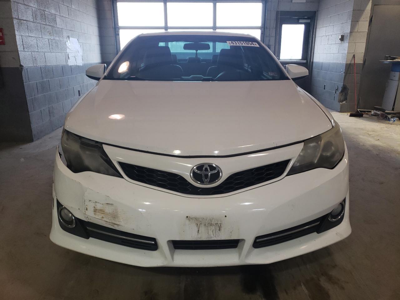 2014 TOYOTA CAMRY L - Image 5