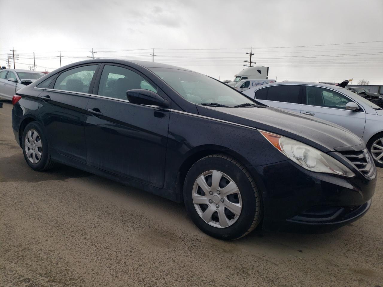 2011 HYUNDAI SONATA GLS - Image 4