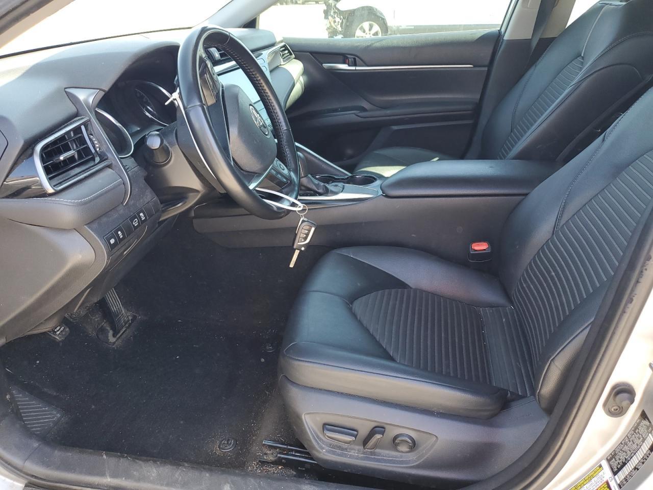 2019 TOYOTA CAMRY L - Фото 7