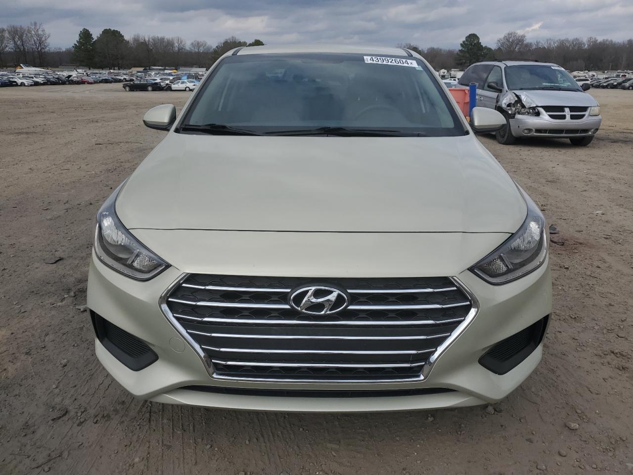 2019 HYUNDAI ACCENT SE - Фото 5