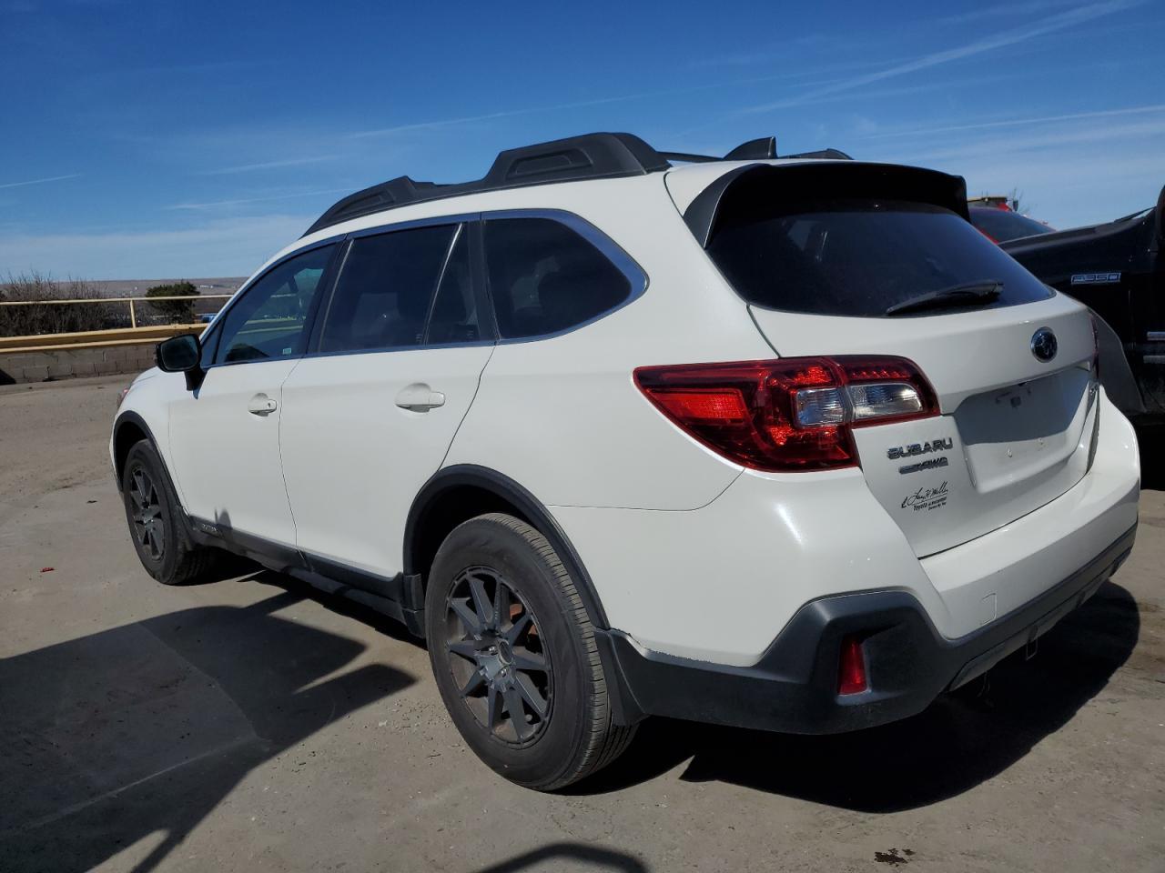 2018 SUBARU OUTBACK 2. - Image 2