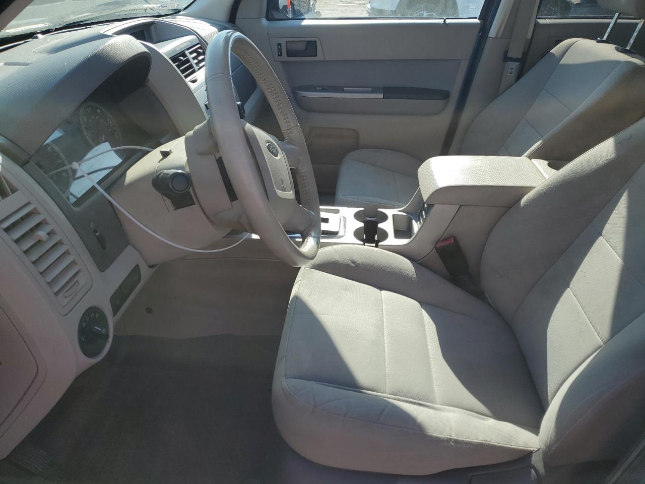 2012 FORD ESCAPE XLT - Фото 7